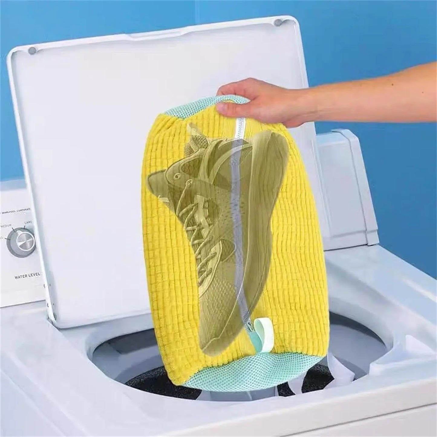 lightweight travel shoe cleaning bag
